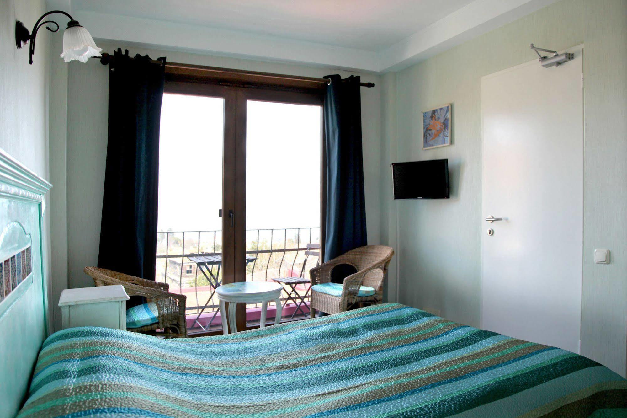 L'Isola Guesthouse (Adults Only) Heybeliada Exterior photo